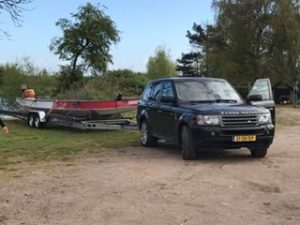 onze prachtige boot op onze prachtige trailer